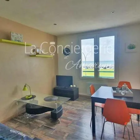 Daire Appartement Vue Sur La Plage De Dieppe *