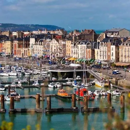 Appartement Vue Sur La Plage De Dieppe Daire